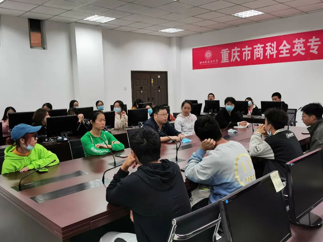 1646540887551072705.jpeg 座谈会11.jpeg